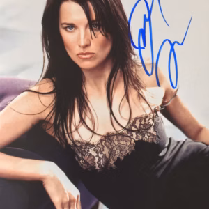 Lucy Lawless Autograph