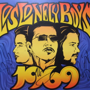 Los Lonely Boys: "Hand Signed Promo Photo"
