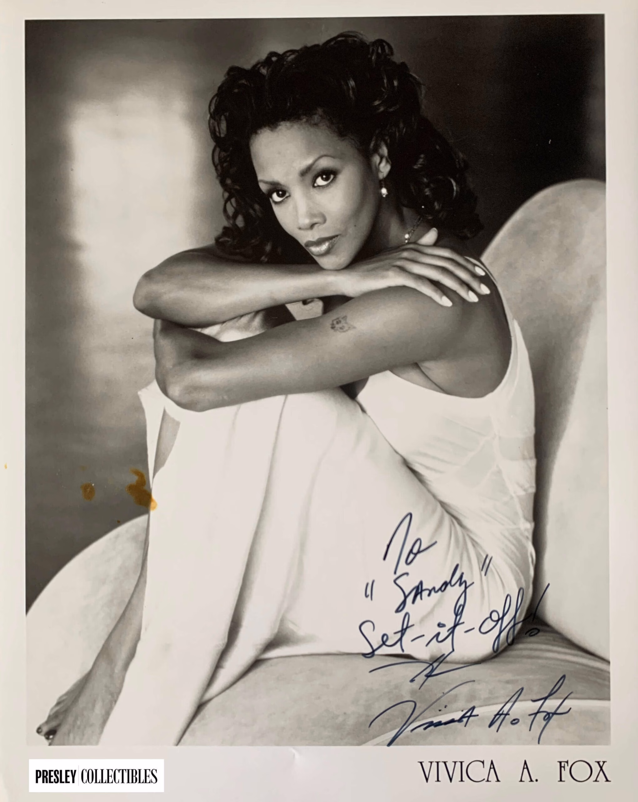 Vivica A. Fox Autograph