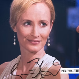 Genevieve O'Reilly Autograph signed promo photo with Certificate of Authenticity (COA) and money back guarantee, available only at Presley Collectibles.