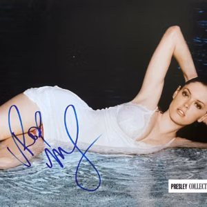 Rose McGowan hand-signed 14" x 11" colour promo poster in excellent condition in blue ink – authentic movie autograph with Certificate of Authenticity (COA)