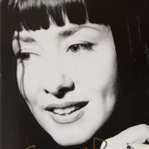 Suzanne Vega Autograph