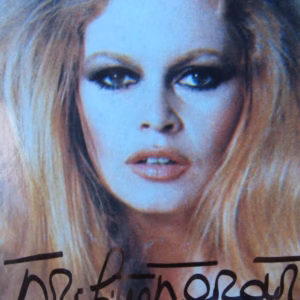 Brigitte Bardot Signed 7x5 Photo: classic 1960s studio close up, product details, COA included, Buy French Cinema memorabilia from Presley Collectibles, tracked delivery.