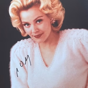 Gail OGrady Autograph
