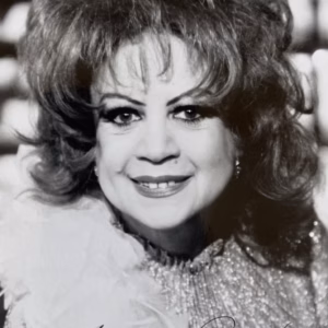 Margarita Pracatan Autograph