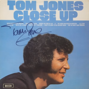 Tom Jones Close Up