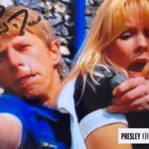 Phil Davis Autograph