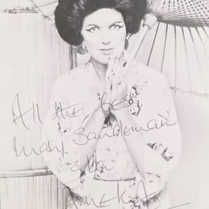 Aneka Autograph