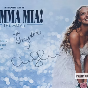 Amanda Seyfried Autograph