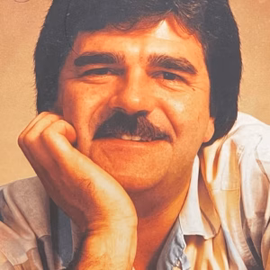 Bob Carolgees Autograph