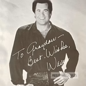 Wayne Newton Autograph