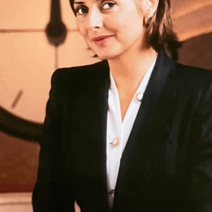 Carol Vorderman Signed Photo