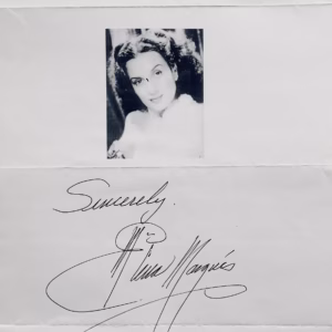 María Elena Marqués Autograph