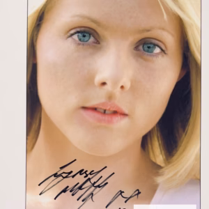 Lynsey McCaffrey Autograph