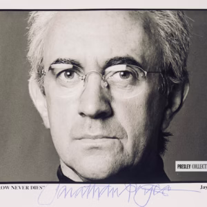 Jonathan Pryce Autograph