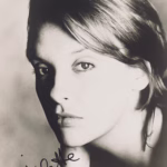 Toni Collette Autograph