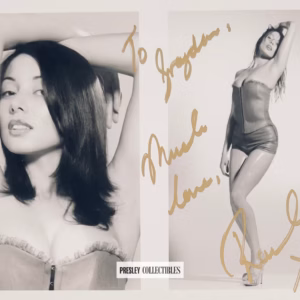 Rachel Grant Autograph