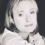 Caroline Goodall Autograph