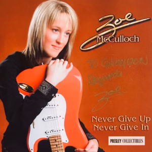 Zoe McCulloch Autograph
