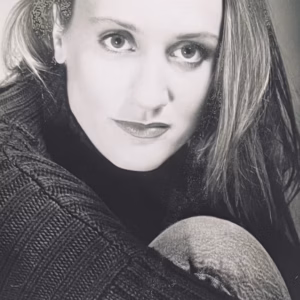 Katie Verner Autograph