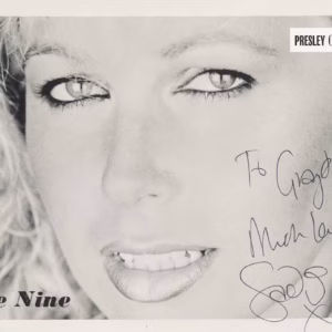 Sadie Nine Autograph