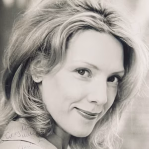 Andrea Gordon Autograph
