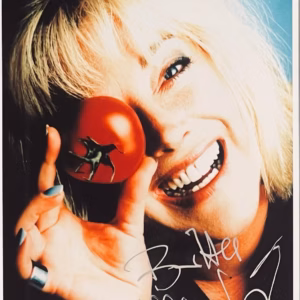 Britta von Lojewski Autograph