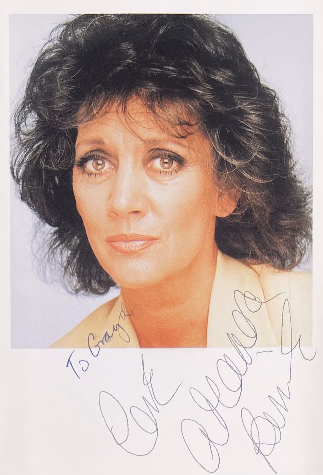 Amanda Barrie Autograph Set