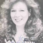 Gilly Coman Autograph