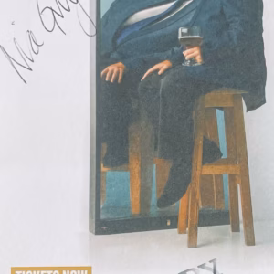 Nia Gwynne Autograph