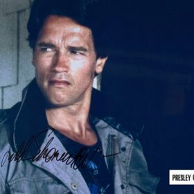 Arnold Schwarzenegger Autograph Signed Terminator Photo