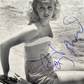 Cathy Moriarty Autograph