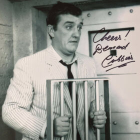 Bernard Cribbins Autograph