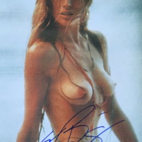 Kim Basinger Autograph