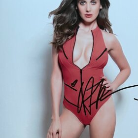 Alison Brie Signed Photo