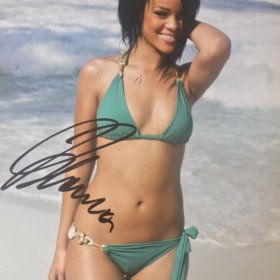 Rihanna Hand Signed 8x10 Photo