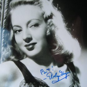 Evelyn Keyes Autograph