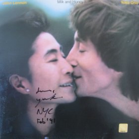 Yoko Ono Autograph