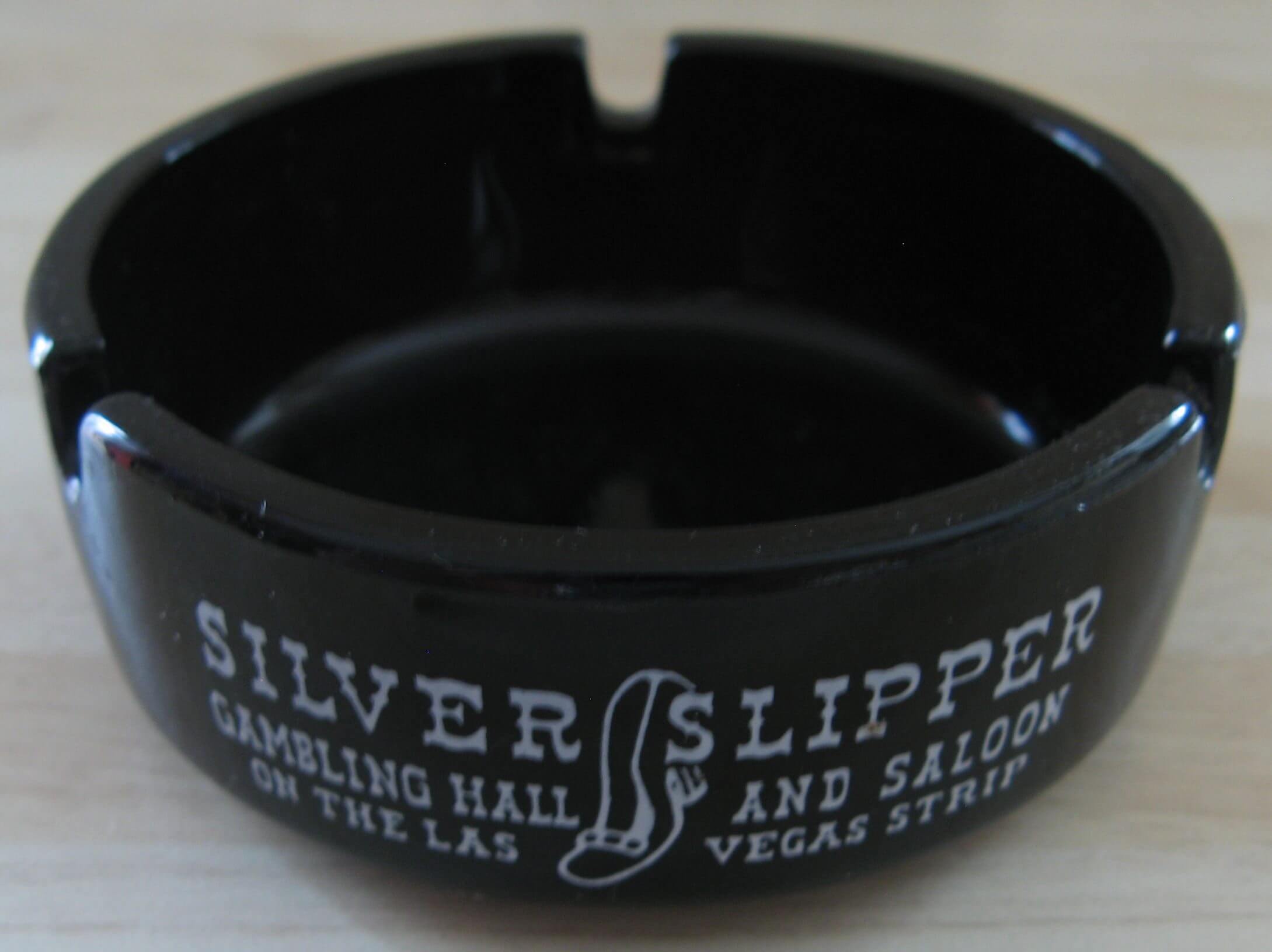 Details about   Las Vegas Silver City Casino Ashtray Black Glass Vintage Nevada Collectible 
